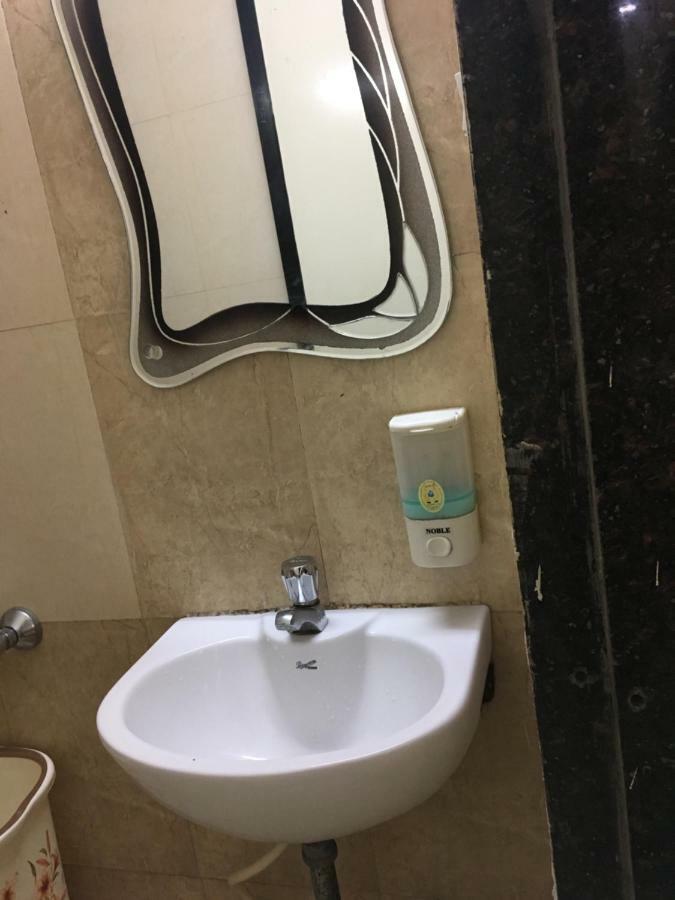 Galaxy Apartment مومباي المظهر الخارجي الصورة